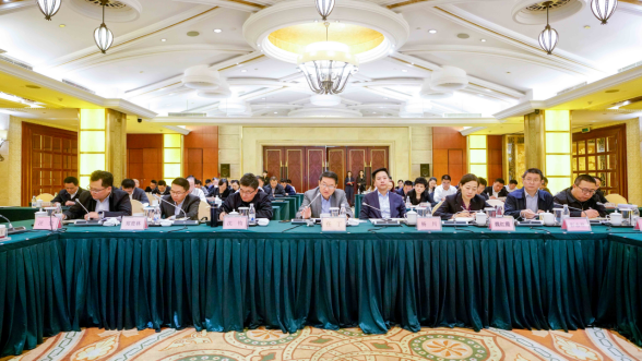 奋力冲刺2019年 起劲备战2020年 必赢亚洲集团召开2019年三季度运营剖析暨事情推进聚会