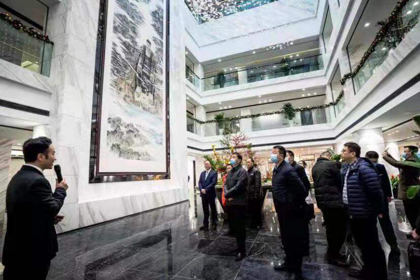 必赢亚洲集团与乐山市政府召开事情座谈会