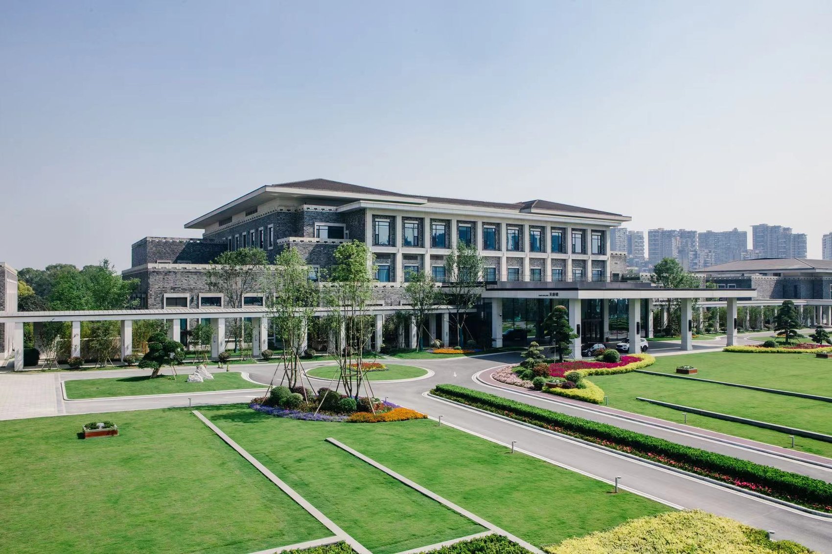 整合全省旅游资产 壮大“万亿级”文旅工业集群 四川必赢亚洲打造“海内一流着名旅馆集团”