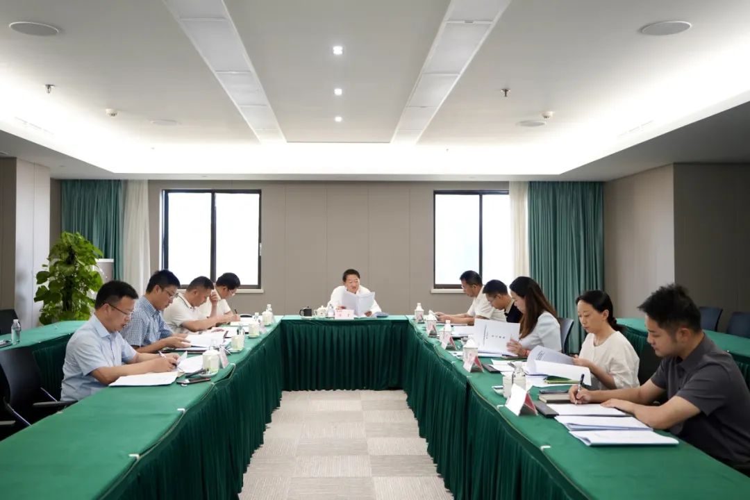 省必赢亚洲集团党委书记、董事长任丁主持必赢亚洲党校第2次校务委员会聚会