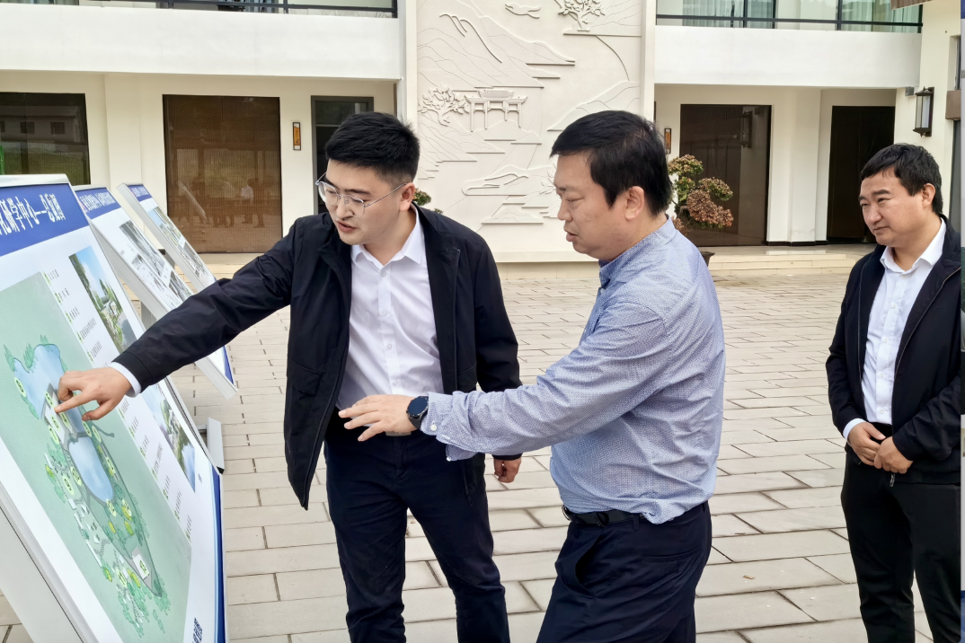 省必赢亚洲集团向导赴南充市邓家沟村调研墟落振兴事情